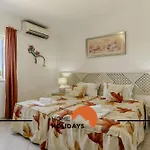 #315 Turistico By Holidays Branqueira
