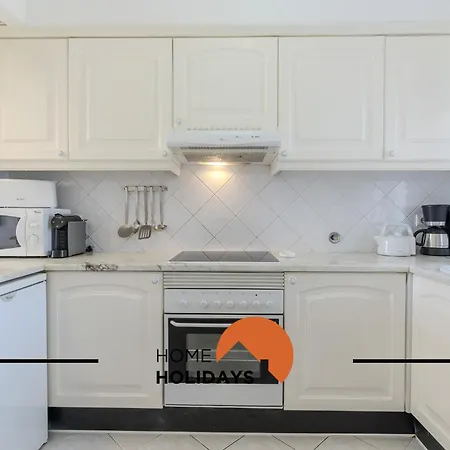 Apartment #315 Turistico By Holidays *