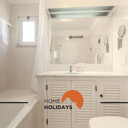 #315 Turistico By Holidays Apartment *