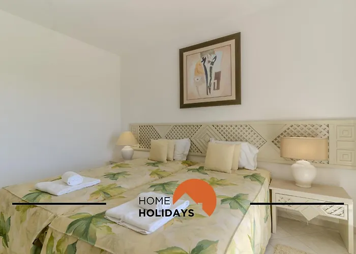 #315 Turistico By Holidays Luz
